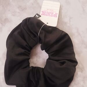 PINK Victoria's Secret Classic Black Hair Scrunchie